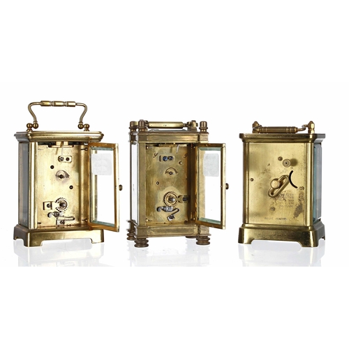 1261 - Three brass cased carriage clock timepieces, all approximately 5.75