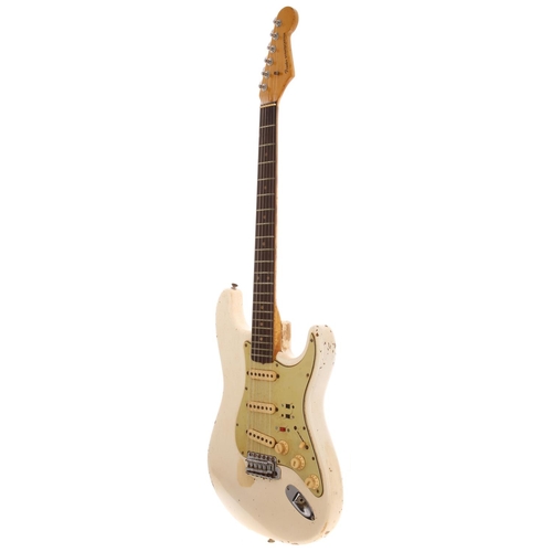 366 - 1963 Fender Stratocaster electric guitar, made in USA; Body: Olympic white refinish, checking, dings... 