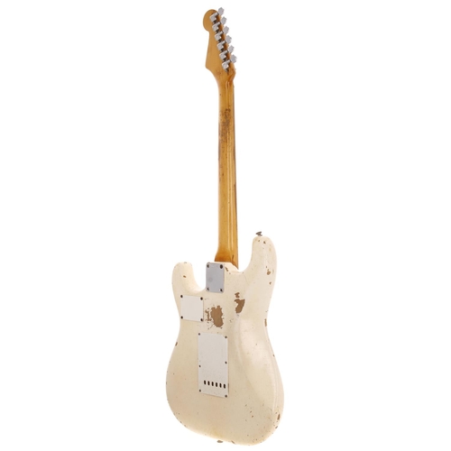 366 - 1963 Fender Stratocaster electric guitar, made in USA; Body: Olympic white refinish, checking, dings... 