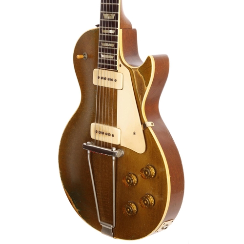 437 - 1952 Gibson Les Paul Model electric guitar, made in USA; Body: gold top finish upon natural mahogany... 