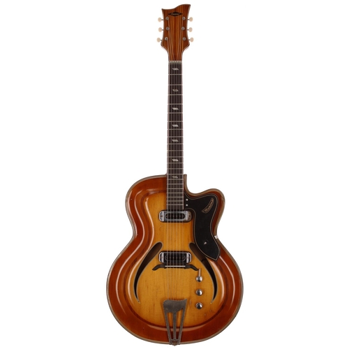 720 - 1950s Musima Record hollow body thin line electric guitar, made in Germany; Body: light burst with G... 