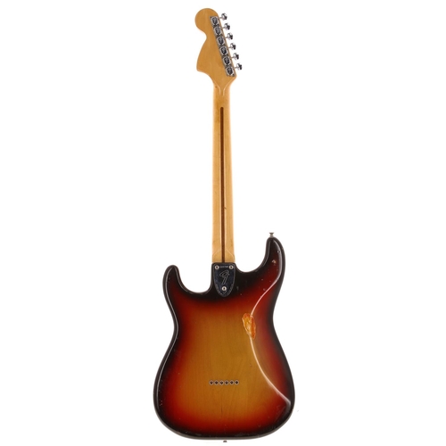 378 - 1974 Fender Stratocaster Hardtail electric guitar, made in USA; Body: three-tone sunburst finish, la... 