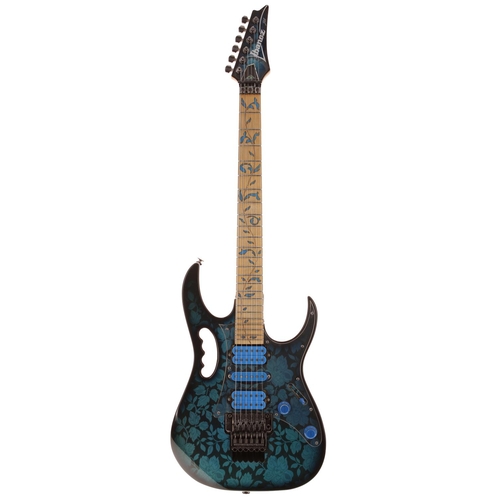 580 - 1991 Ibanez JEM77 BFP electric guitar, made in Japan; Body: blue floral body, some minor dings and s... 