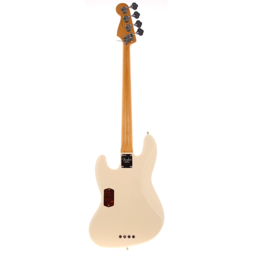 416 - 2015 Fender American Standard Jazz Bass guitar, made in USA; Body: Olympic white finish, dings to ed... 