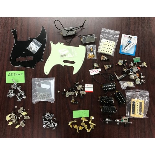 1428 - Selection of guitar hardware and electronics to include five sets of machine heads (including Fender... 