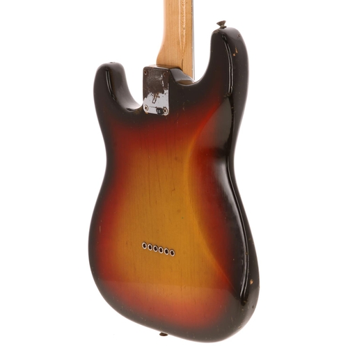 412 - 1970 Fender Hardtail Stratocaster electric guitar, made in USA; Body: three-tone sunburst finish, la... 