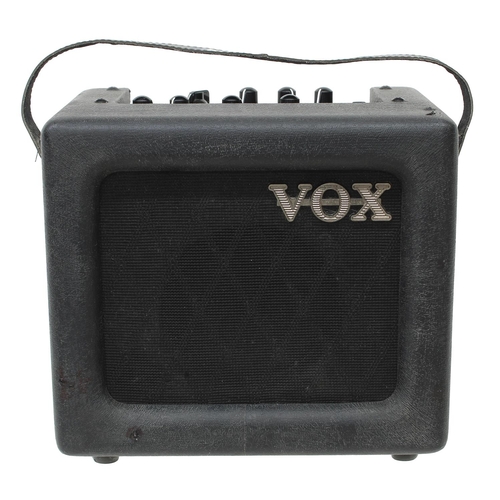 1023 - Vox Mini 3 guitar amplifier; together with a Fender Mini Twin-Amp portable guitar amplifier (2)*Plea... 