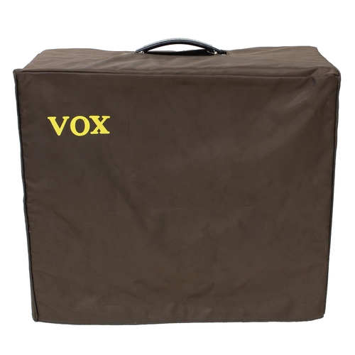 1030 - Vox Amplification AC15HW1 guitar amplifier, warehouse speaker edition, with dust cover*Please note: ... 