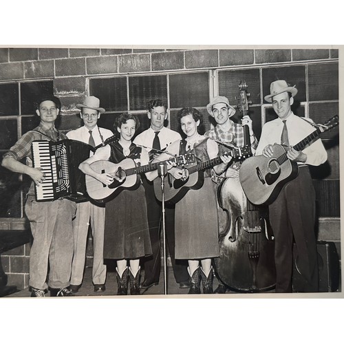 295 - Bob McNett (Hank Williams and the Drifting Cowboys) - 1938 C.F. Martin D-28 acoustic guitar, made in... 