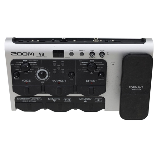 3032 - Zoom V6 vocal processor, with PSU and manual, within a flight case*Please note: Gardiner Houlgate do... 