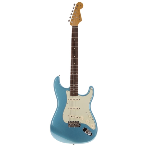 382 - 2013 Fender Classic Series 60s Stratocaster made in Mexico; Body: Lake Placid blue finish alder body... 