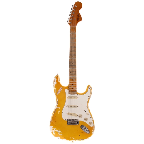 690 - DY Guitars Yngwie Malmsteen Play Loud replica Strat type electric guitar, with tiger gig bag... 