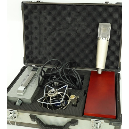 3003 - Peluso P-67 microphone, with original wooden box, ser. no. 00162, within outer flight case enclosing... 