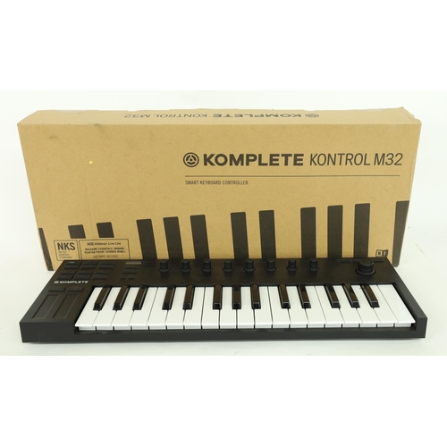 3020 - Native Instruments Komplete Kontrol M32 keyboard controller, boxed*Please note: Gardiner Houlgate do... 