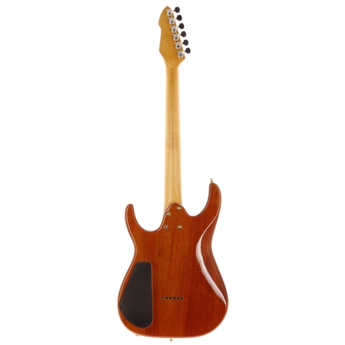 700 - Shane Haigh Custom electric guitar, made in England; Body: natural finished mahogany; Neck: bolt-on ... 