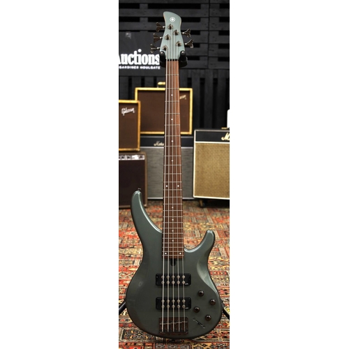 784 - Yamaha TRBX305 five string bass guitar, made in Indonesia; Body: metallic gunmetal finish; Neck: map... 