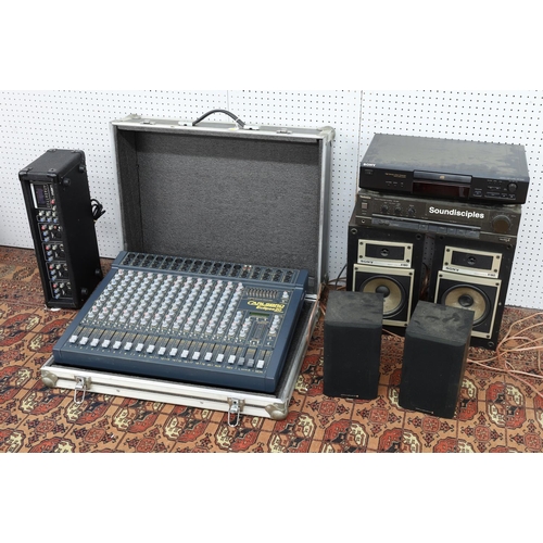 3050 - Selection of audio items to include a Carlsbro Eclipse 20 powered audio mixer with fitted flight cas... 