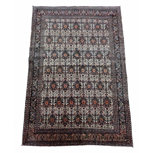 905 - Persian Zeleh Soltan rug, 59