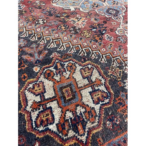 913 - Antique Persian hand-made Qashqai rug, 46