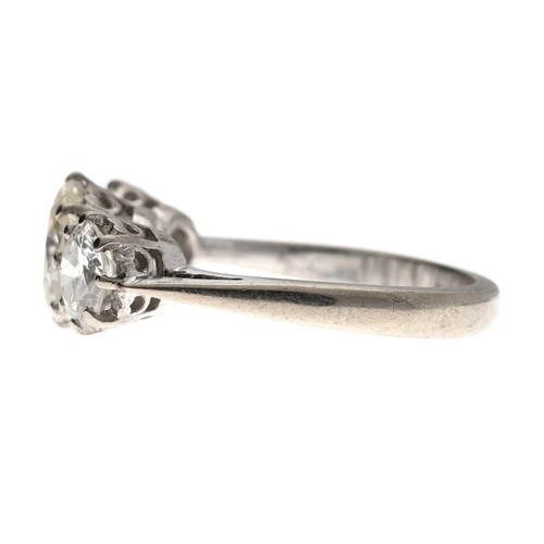 361 - Fine quality 18ct white gold three stone diamond ring, round brilliants-cuts, the centre stone 1.65c... 