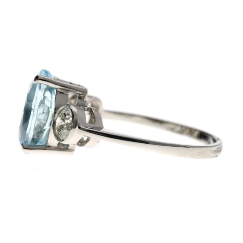 297 - Good modern platinum aquamarine and diamond three stone ring, the oval aquamarine 3.20ct approx, wit... 