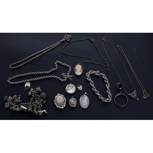 47 - Selection of assorted silver jewellery, to include a charm bracelet, another bracelet, necklaces, pe... 