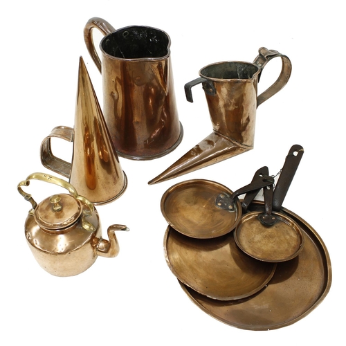 1023 - Selection of assorted antique copper ware to include a tapered jug, 9