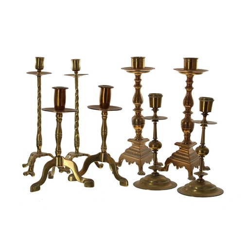 1122 - Pair of decorative trefoil brass candlesticks with drip pans, 10.75