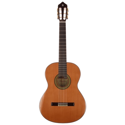 3246 - Alhambra Model 11P classical guitar, made in Spain; Back and sides: Indian rosewood; Top: natural ce... 