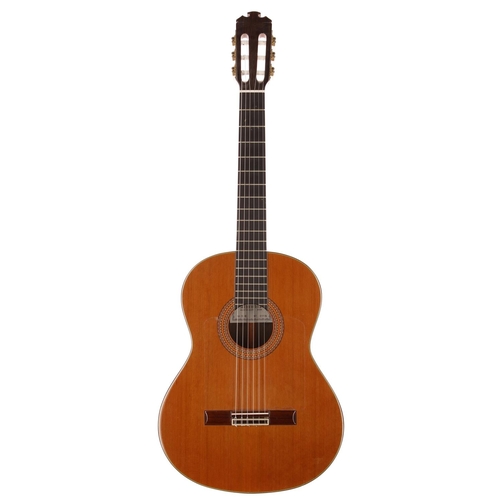 3245 - Alhambra 11C classical guitar, made in Spain; Back and sides: Indian rosewood; Top: natural spruce; ... 