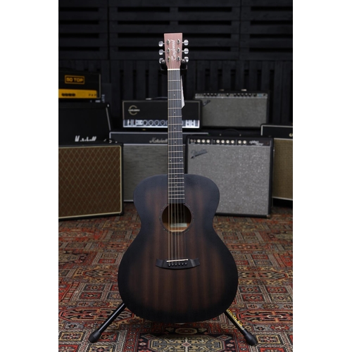 677 - 2021 Tanglewood Crossroads TWCROE acoustic guitar (new/B stock)*Please note: this lot is subject to ... 