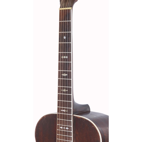 83 - 1927 Gibson Nick Lucas Special Pre-Production acoustic guitar, made in USA; Body: Sheraton sunburst ... 