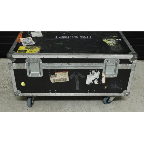 557 - The Script - heavy duty multi-section low flight case on wheels to house three amplifier heads, bear... 