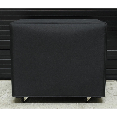 902 - Fender Bassman 115 Neo bass guitar amplifier speaker cabinet, with dust cover*Please note: Gardiner ... 