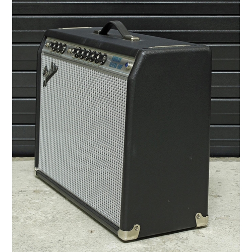 903 - Fender '68 Custom Vibrolux Reverb guitar amplifier, made in USA, with footswitch and dust cover*Plea... 