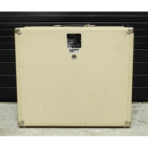 914 - Fender Custom Shop Vibro-King 2 x 12 guitar amplifier speaker cabinet, made in USA*Please note: Gard... 