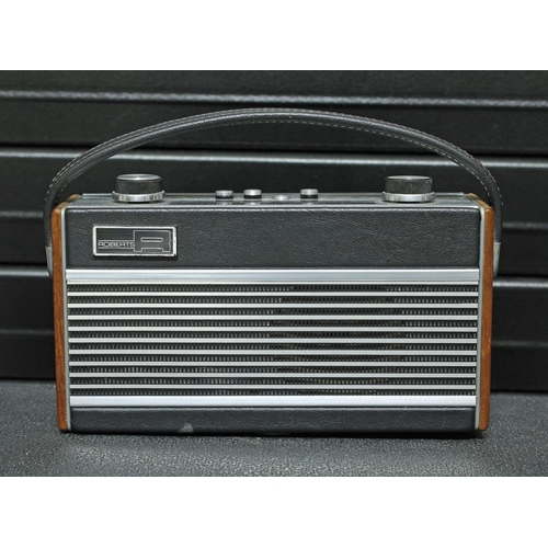 1082 - Vintage Roberts Model Rambler II radio, converted with guitar input to use as an amplifier whilst th... 