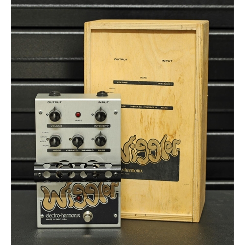 1179 - Electro-Harmonix Wiggler guitar pedal, with original wooden case and PSU*Please note: Gardiner Houlg... 