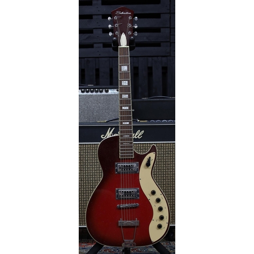 769 - Silvertone 1423 Reissue electric guitar, made in Indonesia; Body: red sparkle body; Neck: good, bolt... 