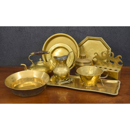 1215 - Group of assorted brass ware to include a serpentine engraved decorated tray, 20