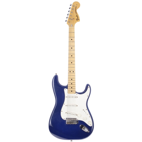 25 - 1975 Fender Stratocaster electric guitar, made in USA; Body: blue poly refinish, long lacquer cracks... 