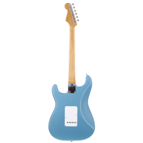 31 - 1999 Fender '62 Reissue Stratocaster electric guitar, made in Mexico; Body: Lake Placid blue finish;... 