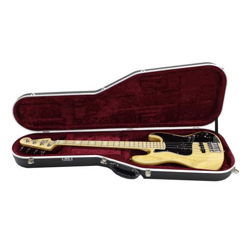 64 - Fender Marcus Miller signature Jazz Bass guitar, made in Japan; Body: natural finish, a few minor su... 