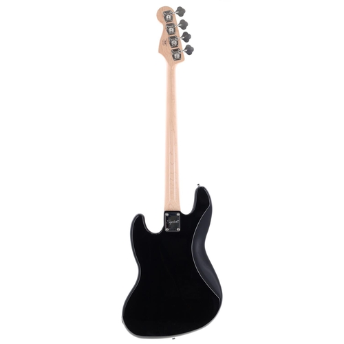 78 - 2021 Squier by Fender Paranormal '54 Jazz Bass guitar, made in China; Body: black finish, a few ligh... 