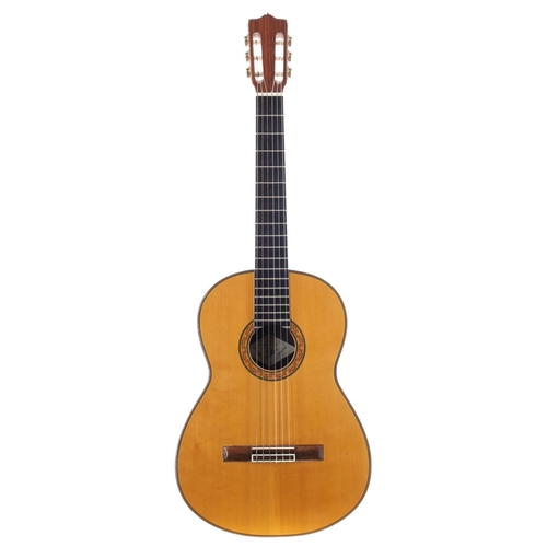 3218 - 1979 Michael Gee classical guitar, made in England; Back and sides: Indian rosewood; Neck: cedar, so... 