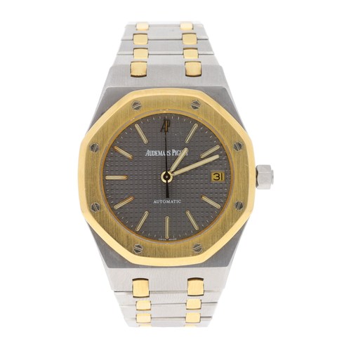 37 - Audemars Piguet Royal Oak automatic stainless steel and gold gentleman's wristwatch, case no. D-171x... 