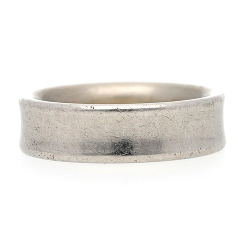 140 - Platinum band ring, width 6mm, 15.3gm, ring size N/O (ref.346)