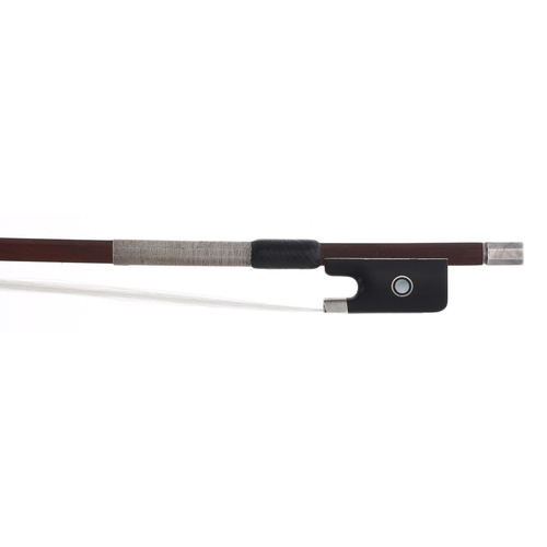 2242 - Silver mounted violin bow stamped Vtor Fetique á Paris, the stick octagonal, the ebony frog i... 