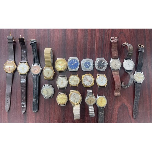 390 - Twenty assorted gentleman's wristwatches (20)