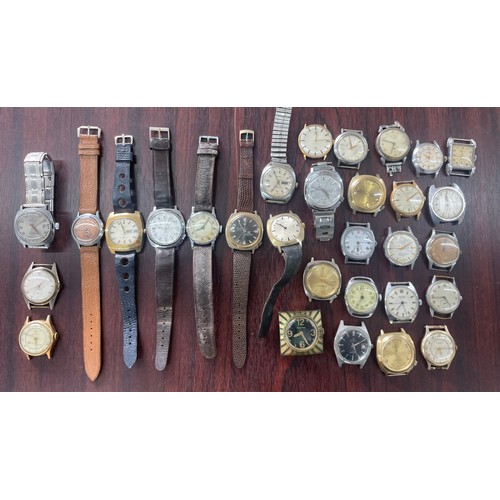 394 - Thirty gentleman's wristwatches principally for repair (30)